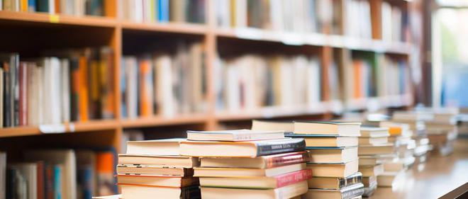 九游娱乐文化：香港移民申请条件最新政策：年龄+学历+工作+存款+政策+利弊分析(图2)