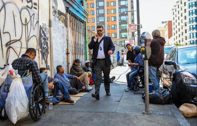 美国派多架专机遣返中国移民我国又不承认双重国籍他们咋办？(图4)