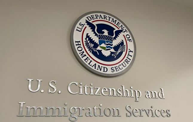 九游娱乐文化：美国移民局更新家庭移民签证指南等亲属排期看过来(图1)