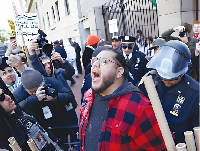 赴美移民数量急剧上升国内群众不能理解美国居民也无法理解(图5)