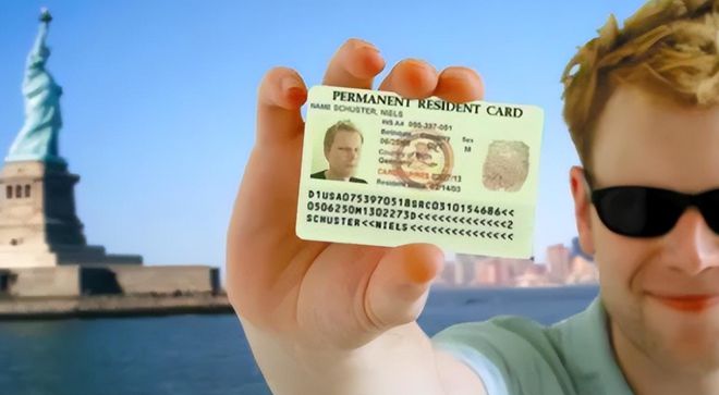 美国绿卡和美国国籍是什么关系？两者有什么区别？(图1)