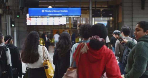 失控！澳洲学生签疯狂放水！政府“收紧移民”成玩笑？(图3)