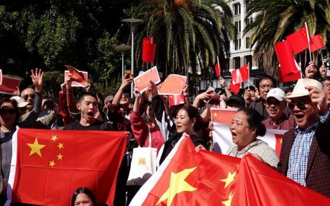 九游娱乐文化：想回归祖国的中华胶呼唤移民新政策你怎么看？(图2)