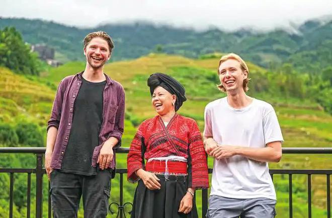 九游娱乐文化：想回归祖国的中华胶呼唤移民新政策你怎么看？(图10)