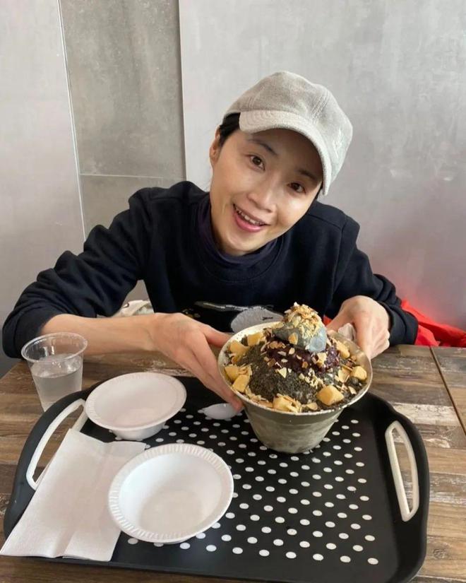 52岁前港姐冠军移民加拿大开茶餐厅熬到残曾在香港开茶餐厅倒闭收场(图5)