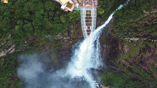 福建德化：数字库区涌动幸福湖(图2)