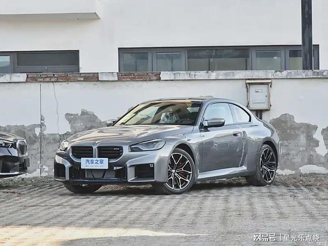 极借花平台今日上线”小时全天候提供移民管理服务(图1)