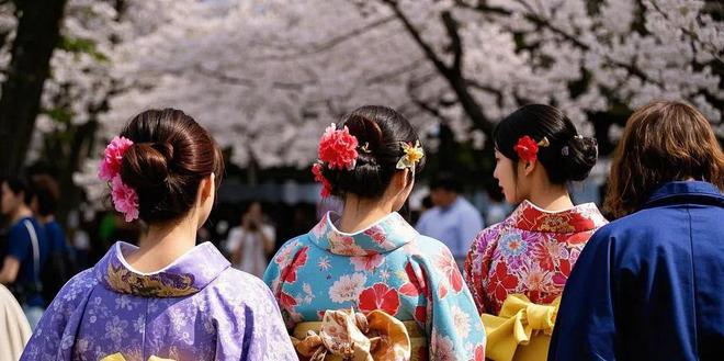 九游娱乐：日本不是移民国家为什么这么多中国人要移民日本？(图5)