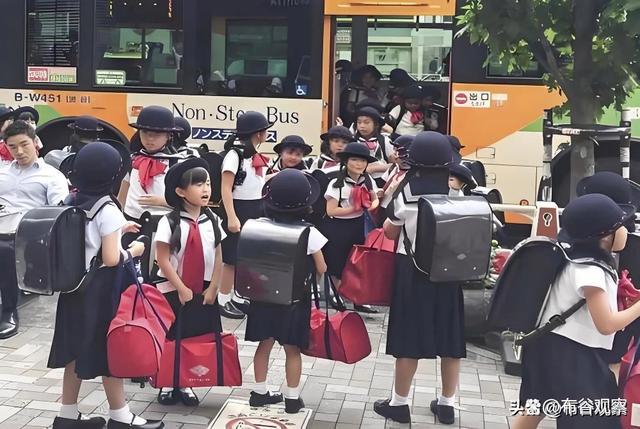 九游娱乐：日本非移民国家为何吸引众多中国人移民？(图2)