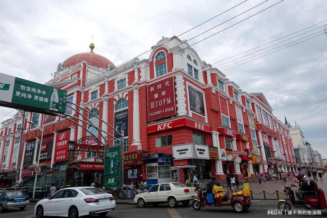 俄罗斯人大量涌入中国！上万移民在此定居真相让人深思(图1)