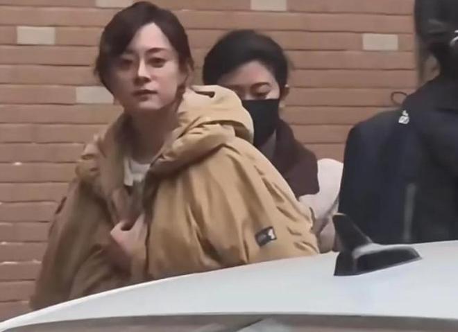 多人爆料孙俪全家移民国外10年前开始铺路难怪女儿去英国比赛(图19)