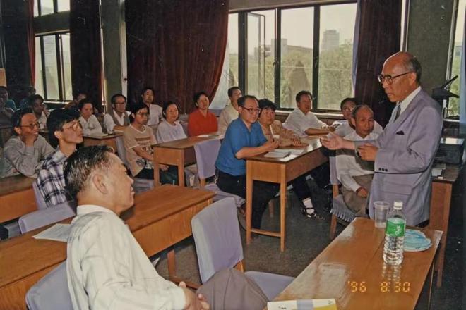 中日“抢人”大战？日本不欢迎外来移民为何每年吸纳大量中国人(图8)