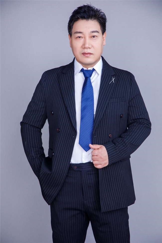 深耕移民行业上海加中寰球总经理的海外身份规划之路(图2)