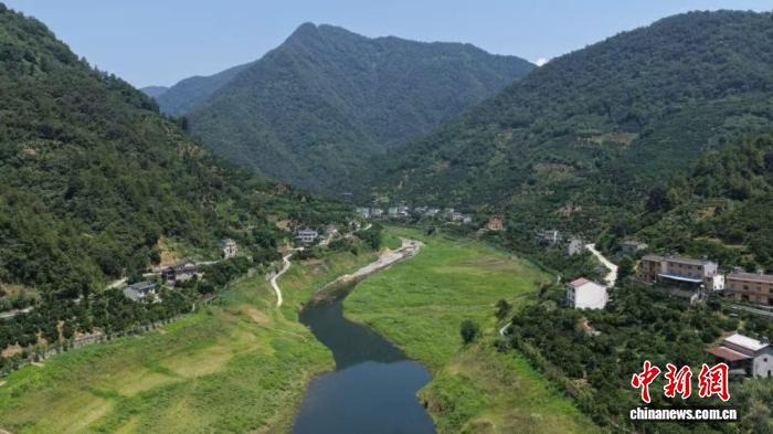 乡村行·看振兴）三峡夷陵移民村之变：从“移居”到“宜居”(图3)