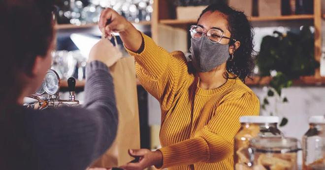 九游娱乐文化：存款50万澳元被澳政府拒签+拉黑三年！这些移民新规正在逼退中国家庭(图6)