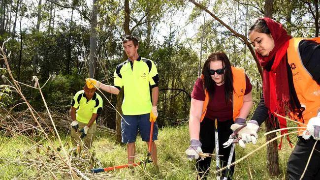 九游娱乐文化：存款50万澳元被澳政府拒签+拉黑三年！这些移民新规正在逼退中国家庭(图7)